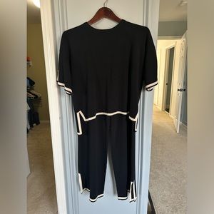 Women’s Knitted Matching Set